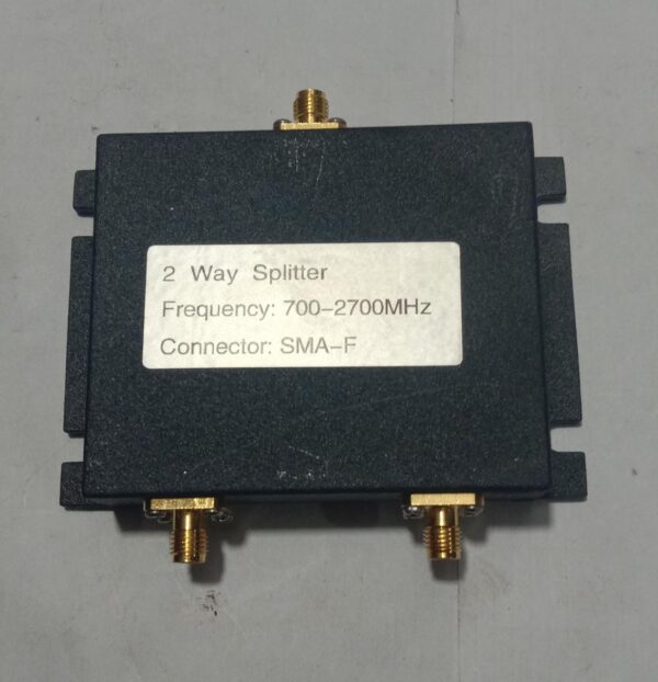 2-Way SMA Female Microstrip Splitter, 200 Watt, 698-2700 MHz