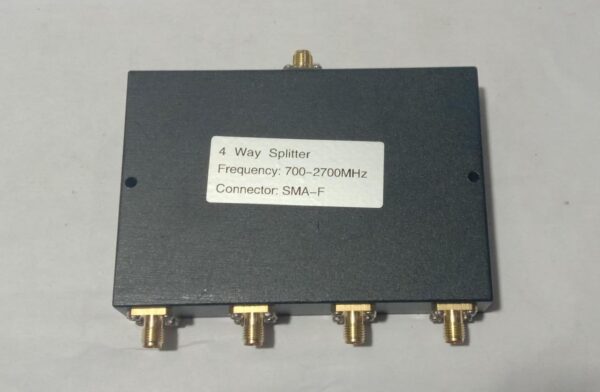 4 WAY SMA F MICROSTRIP SPLITTER 698-2700 MHZ